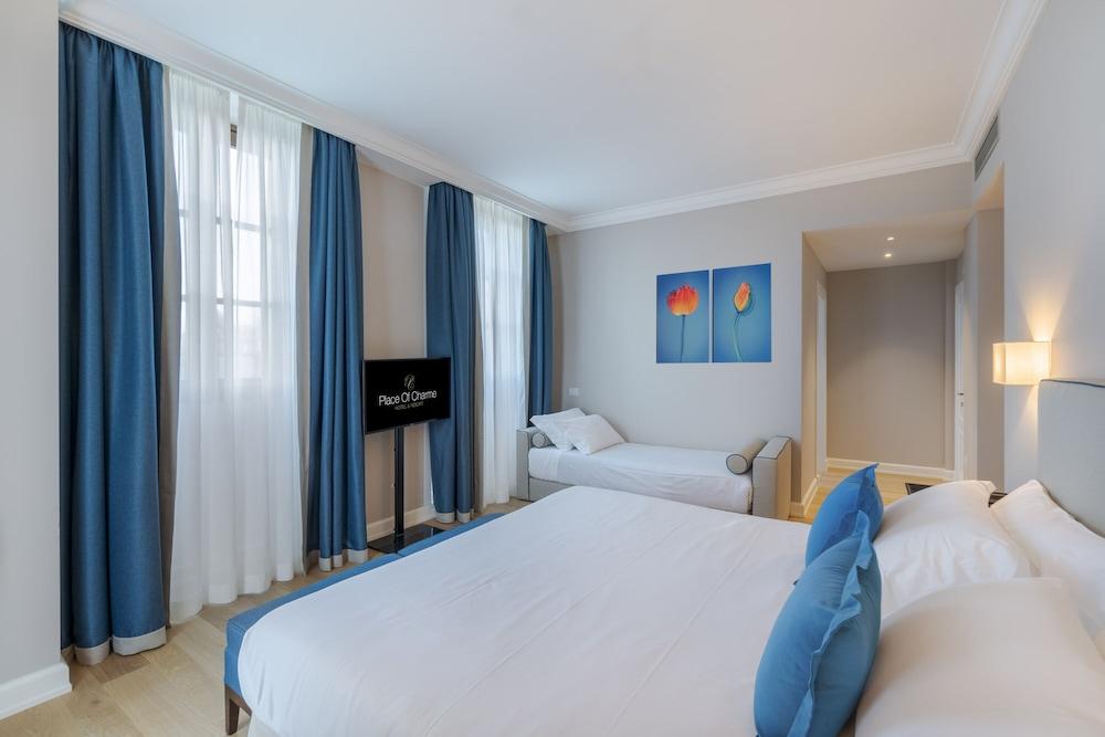 Hotel Neroli 4*