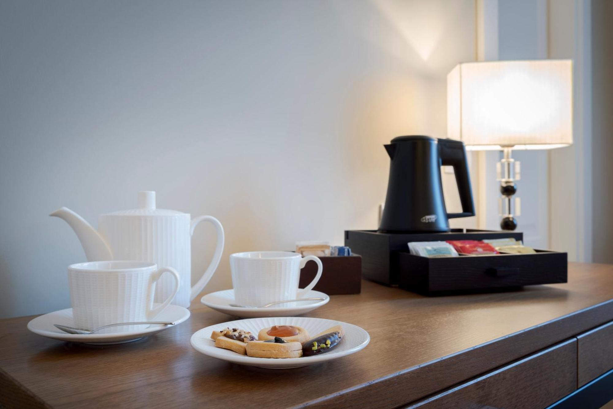Hotel Neroli 4*